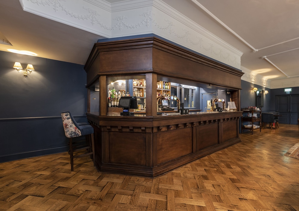 Statham Lodge Hotel 4/50