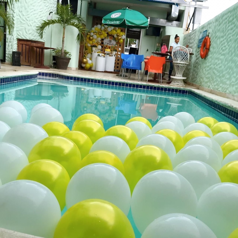 Hotel Restaurant Hamilton Beach Resort 26/66