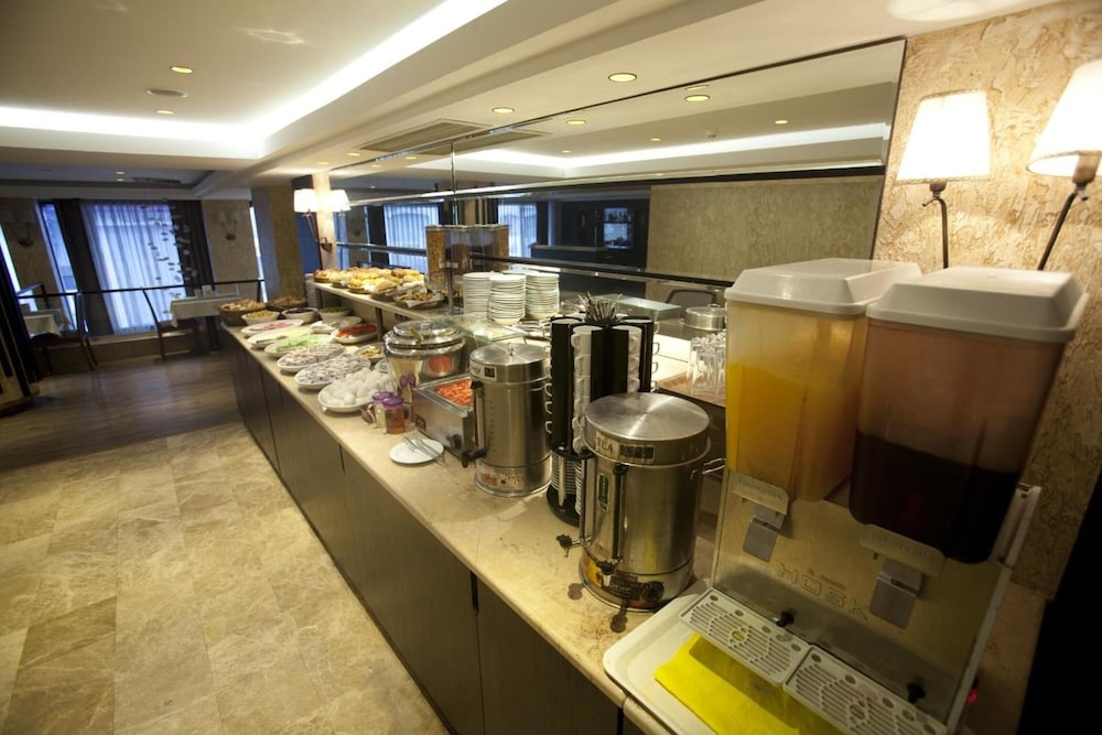 Grand Laleli Hotel 24/27