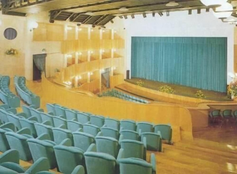 Park Hotel 6/64