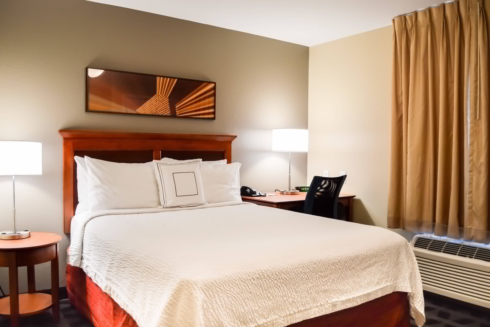 1 Bedroom, Suite, Queen Bed, Sofa