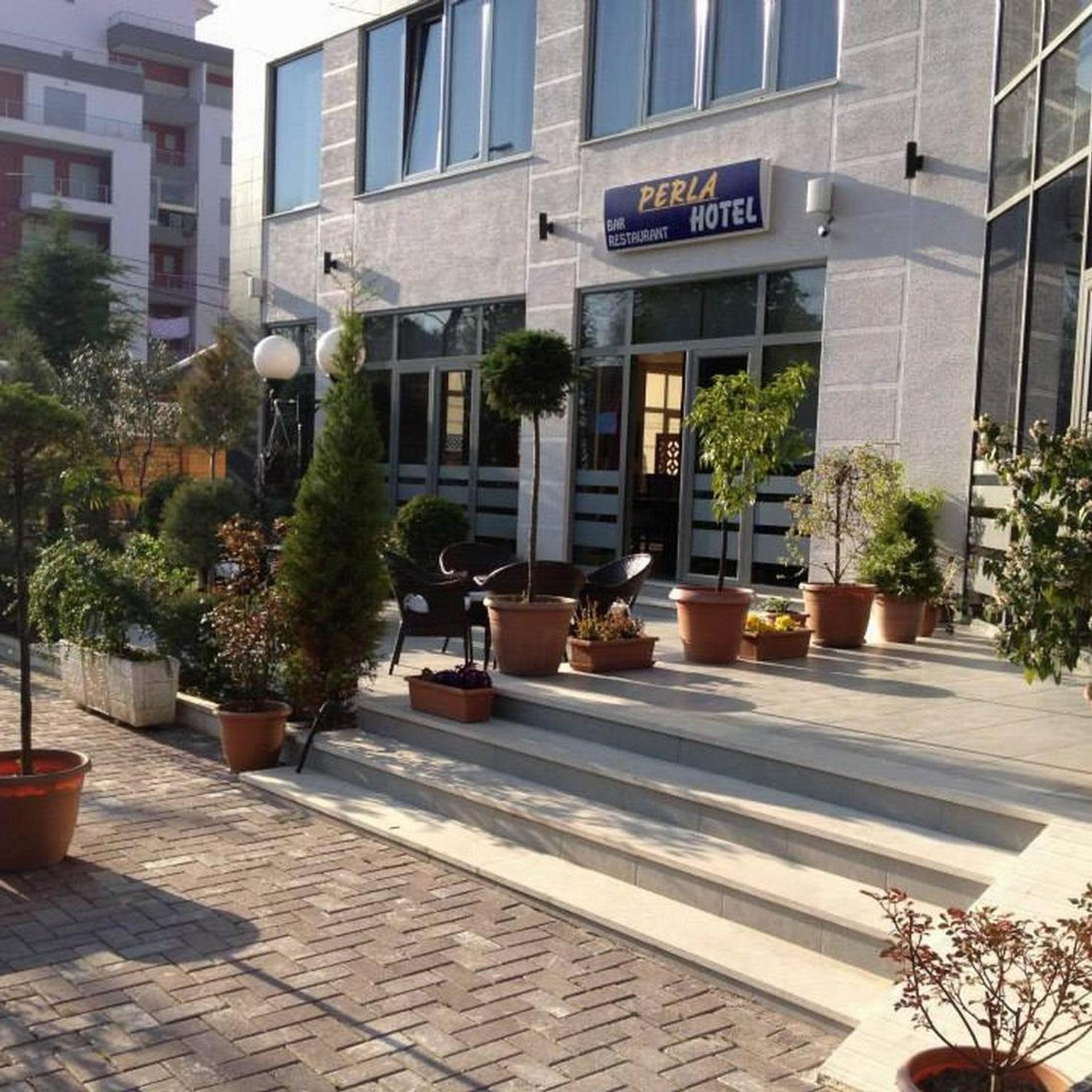 Perla Hotel 56/61