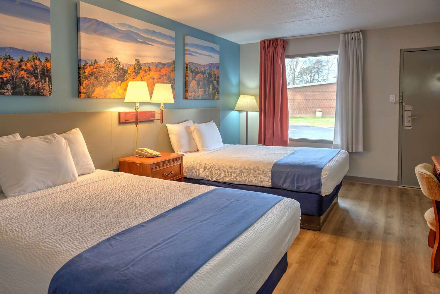 Days Inn by Wyndham Harriman 18/39