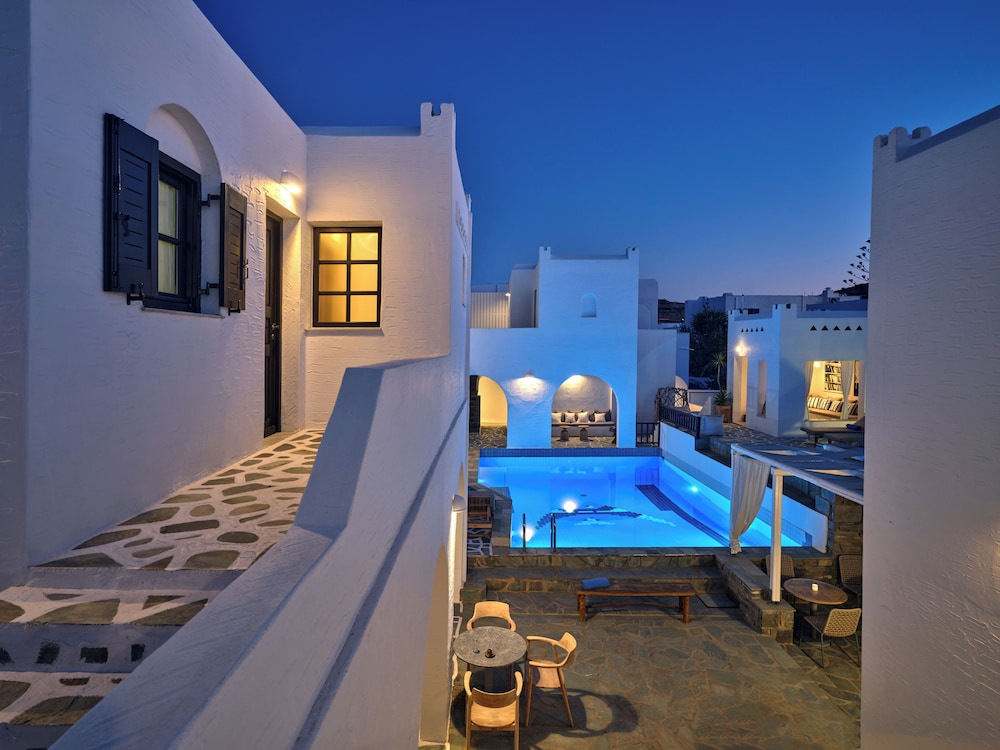 Aella Residence 26/50