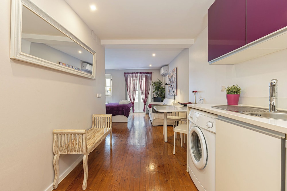 Lisbon Core Apartments In Bairro Alto Chiado 34/50