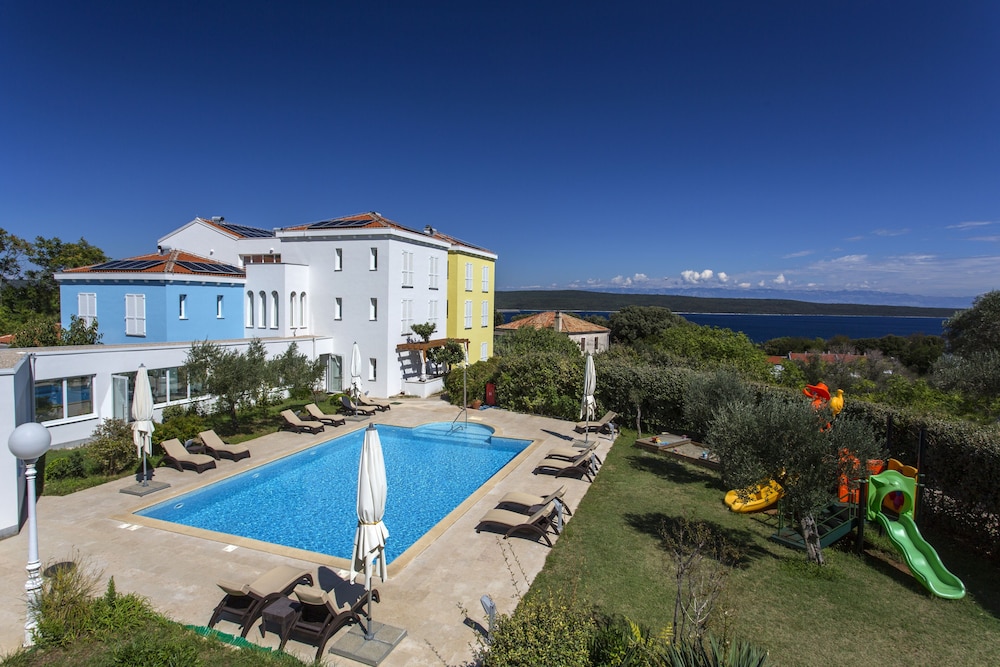 HOTEL MANORA 47/76