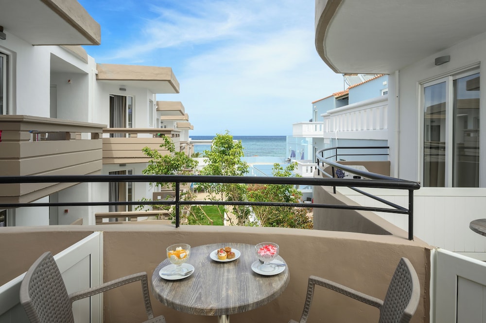 Mare Boutique Hotel 28/41