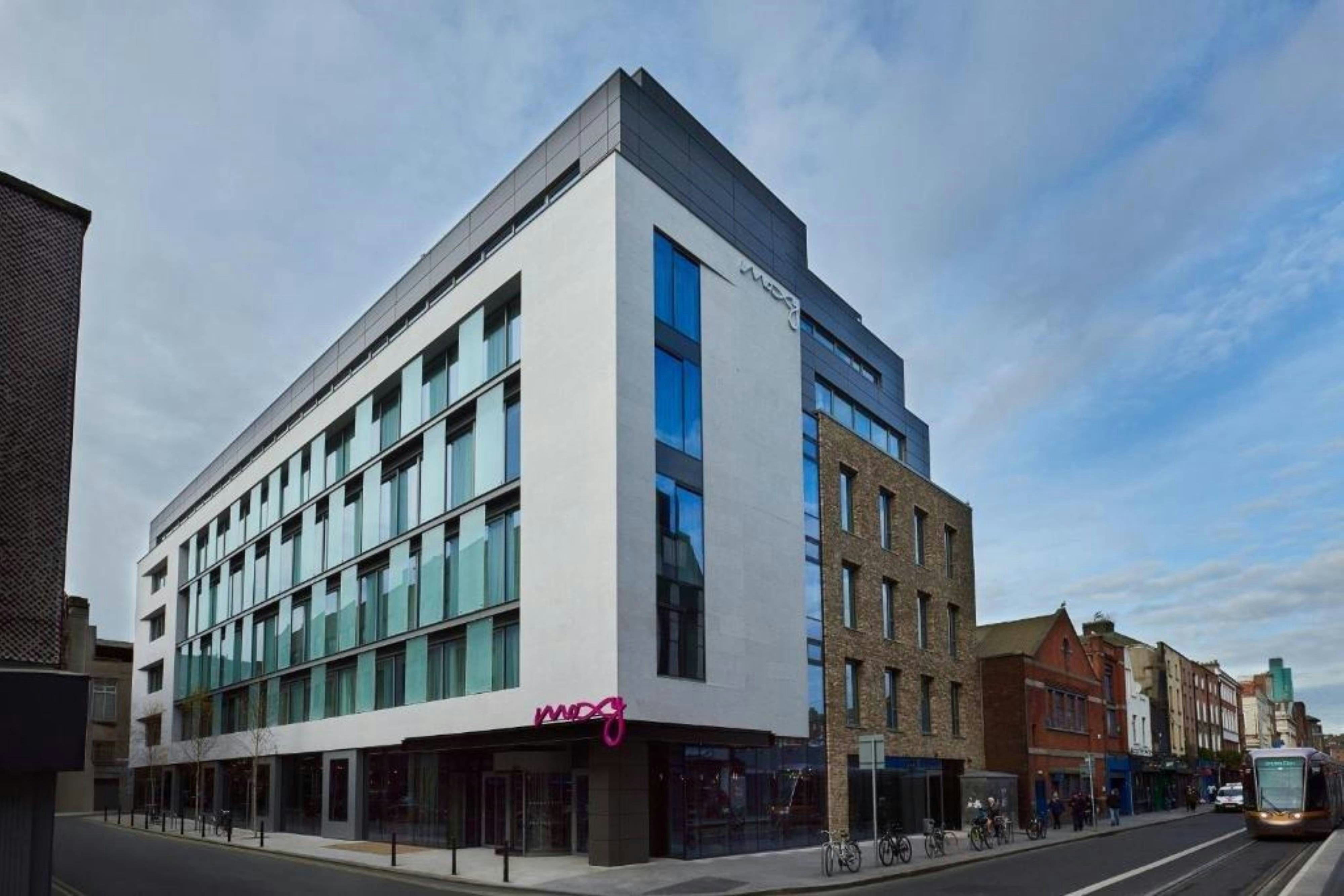 Moxy Dublin City 2/42