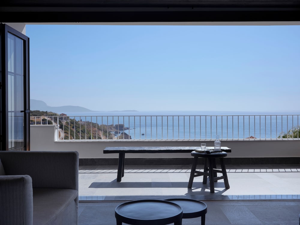 Lithos Hotel 29/46