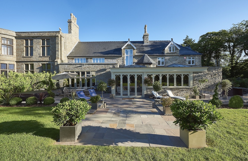 Lanelay Hall Hotel and Spa 41/48