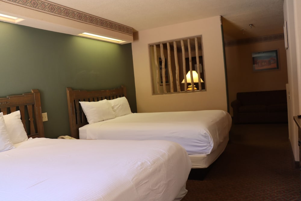 Sagebrush Inn Suites 31/81