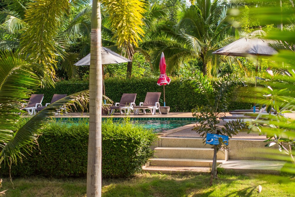 Oscar Villa Aonang Krabi 15/70