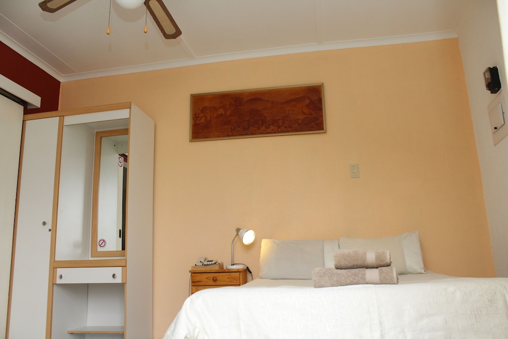 Hotel Uhland 31/75