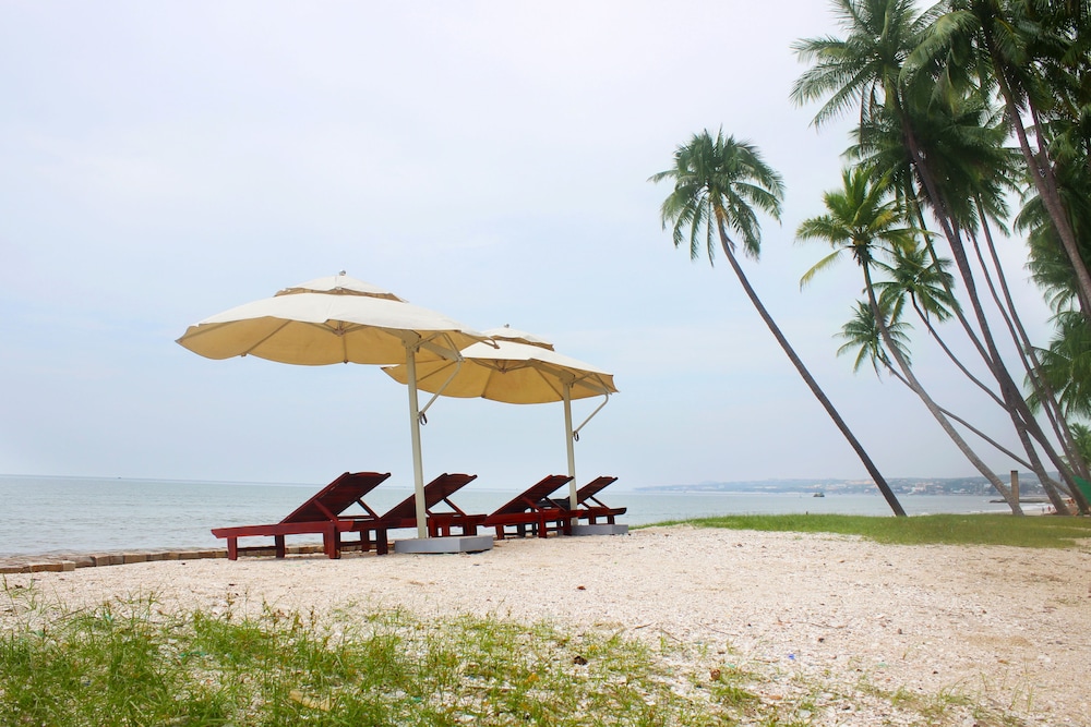 Lotus Garden Resort 49/55