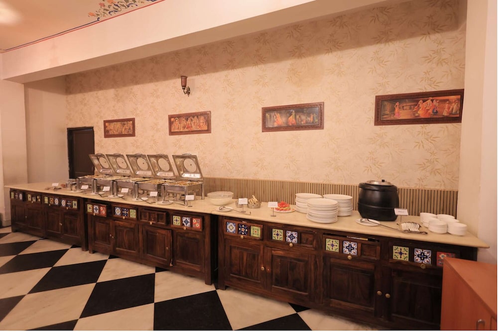Atulya Niwas Udaipur 7/49