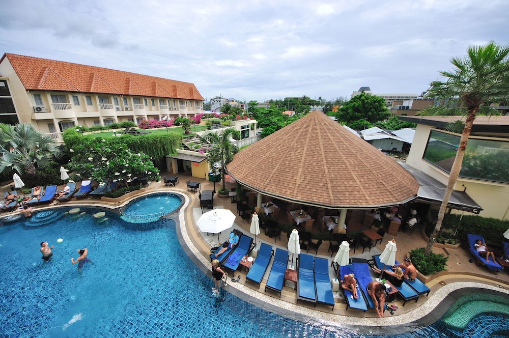 PALMYRA PATONG RESORT 43/61