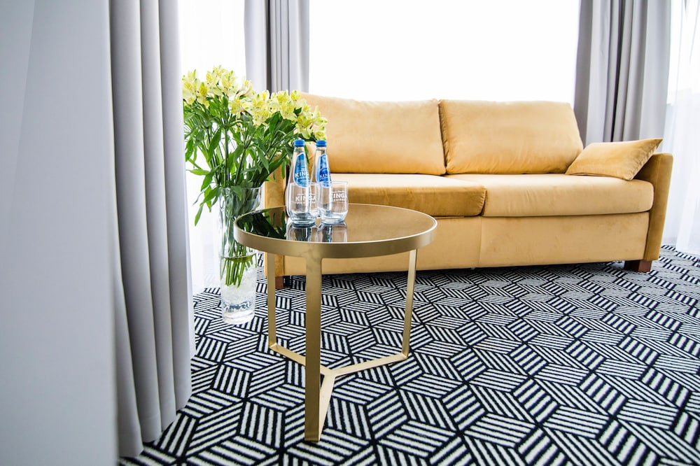 Platinum Residence Boutique 37/43