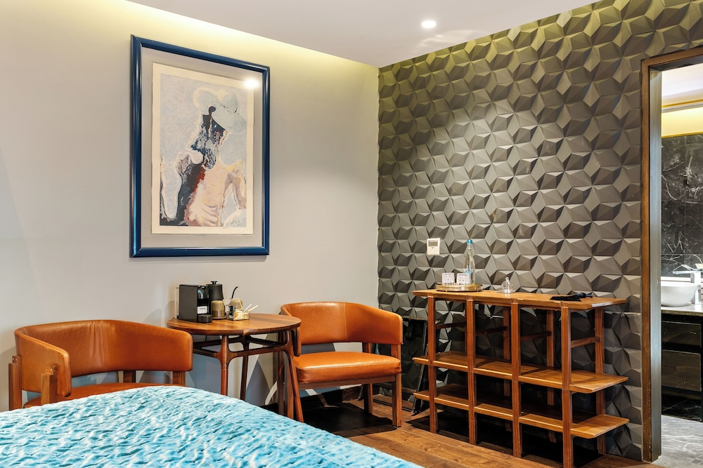 Casa Prim Hotel Boutique 62/76
