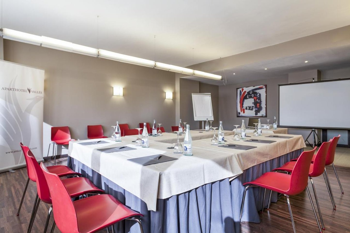 Aparthotel Attica 21 Valles 66/68
