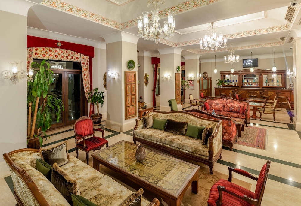 Sultanhan Hotel 43/71