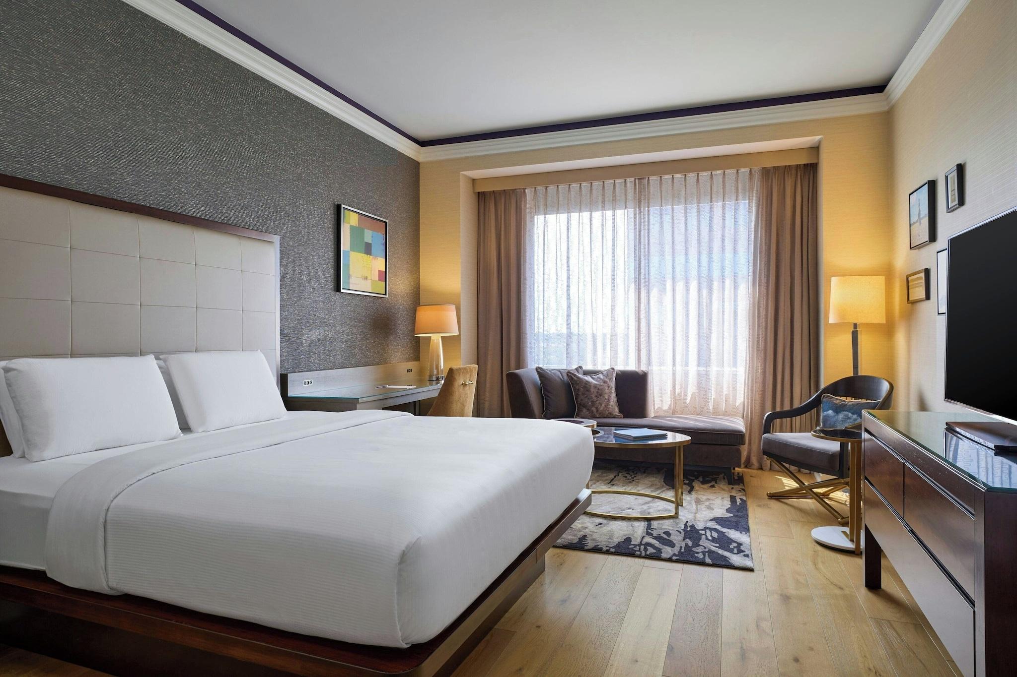 Room, Double Bed, Accessible