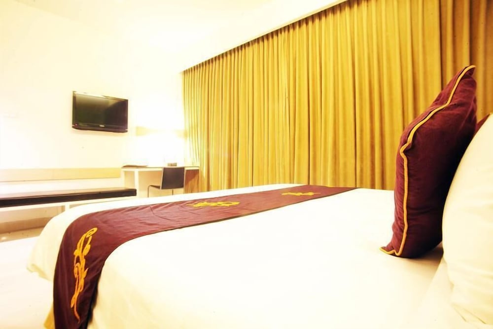 Avira Hotel 15/66