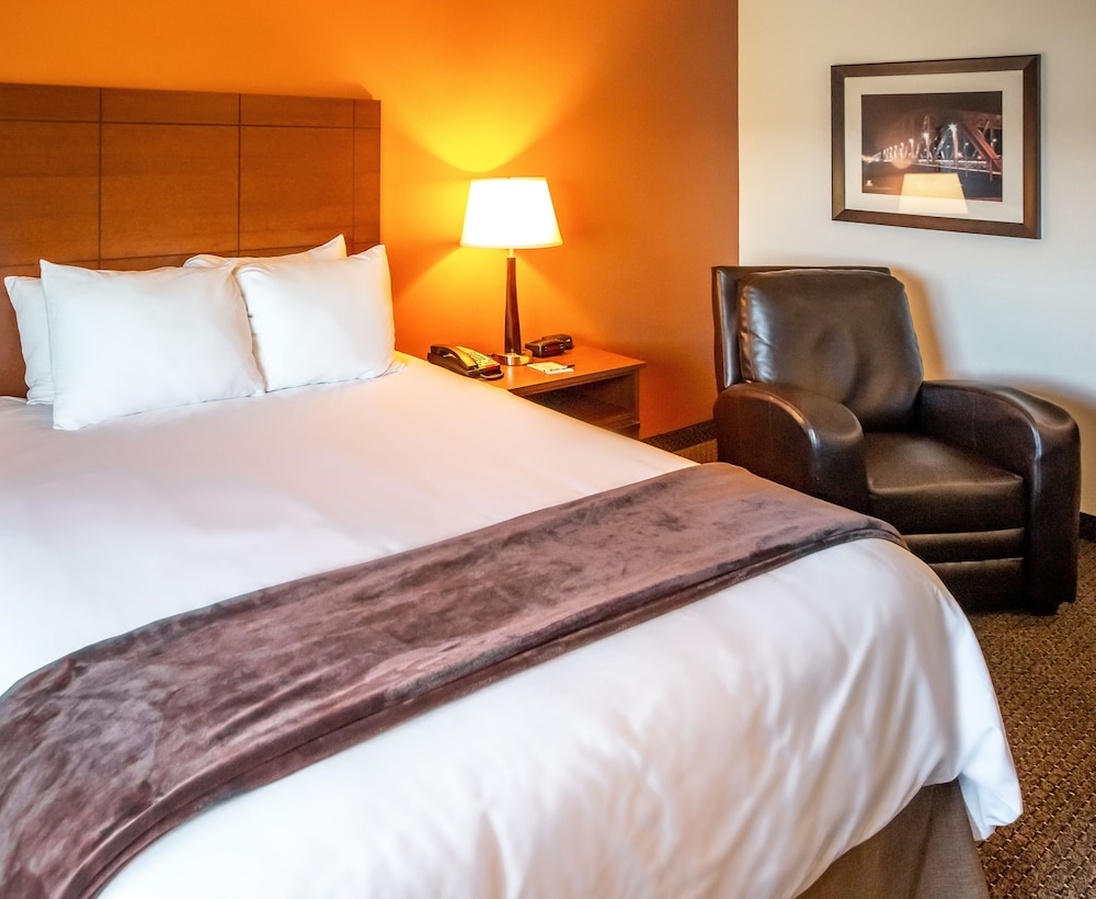 My Place Hotel-Grand Forks 10/43