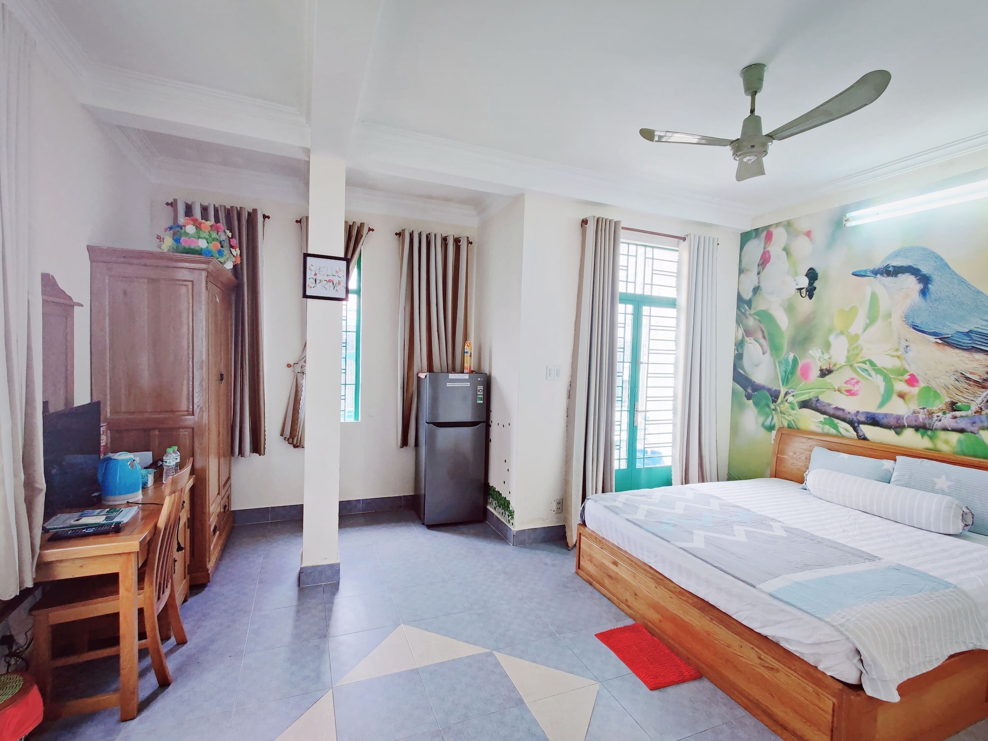 1 BEDROOM, FAMILY, TRIPLE, BALCONY