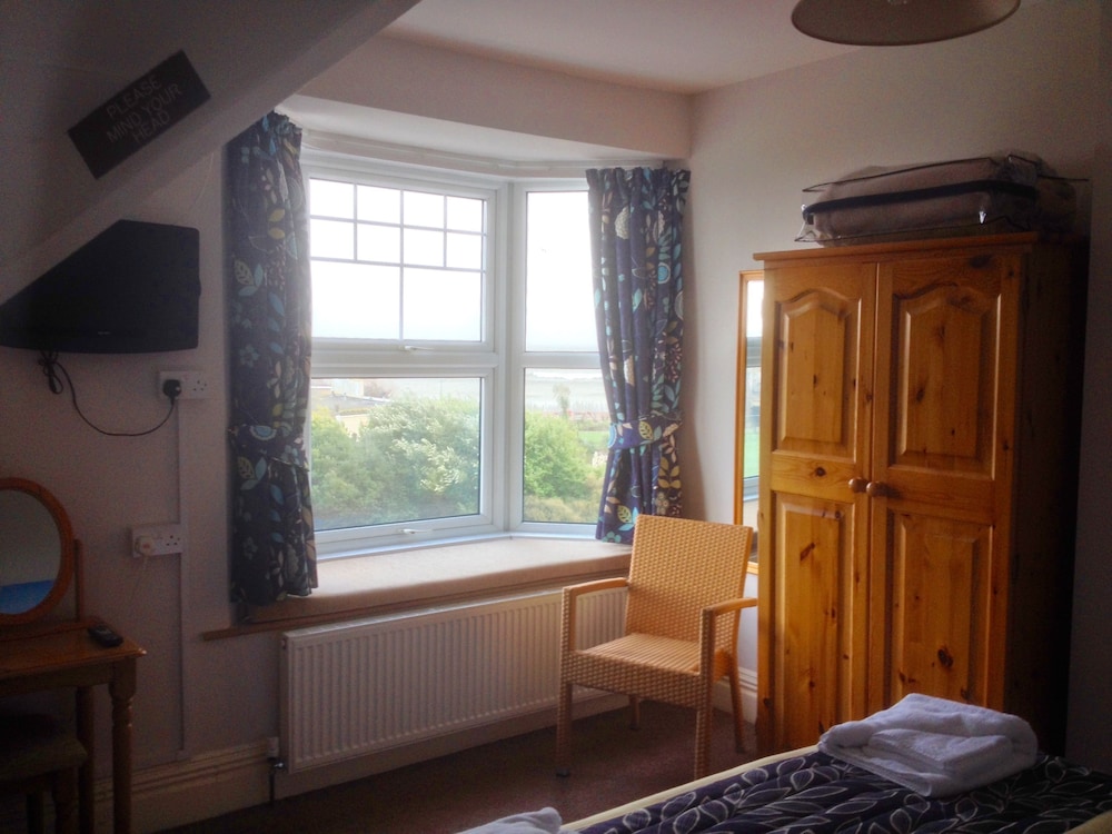 By The Sea Bed and Breakfast 24/39