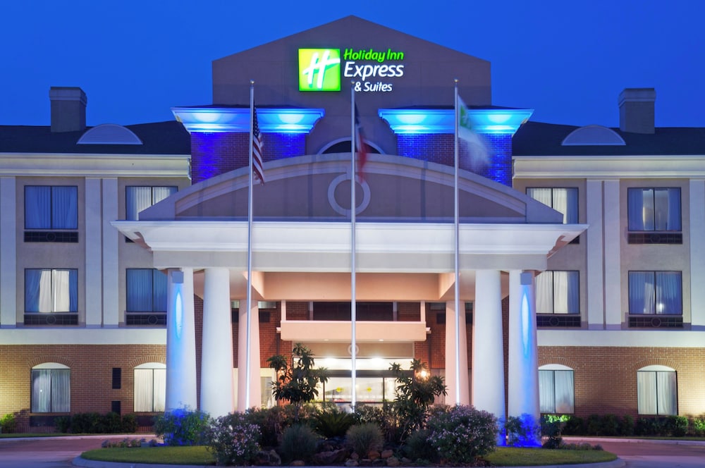 Holiday Inn Express Hotel Suites Orange 2/70