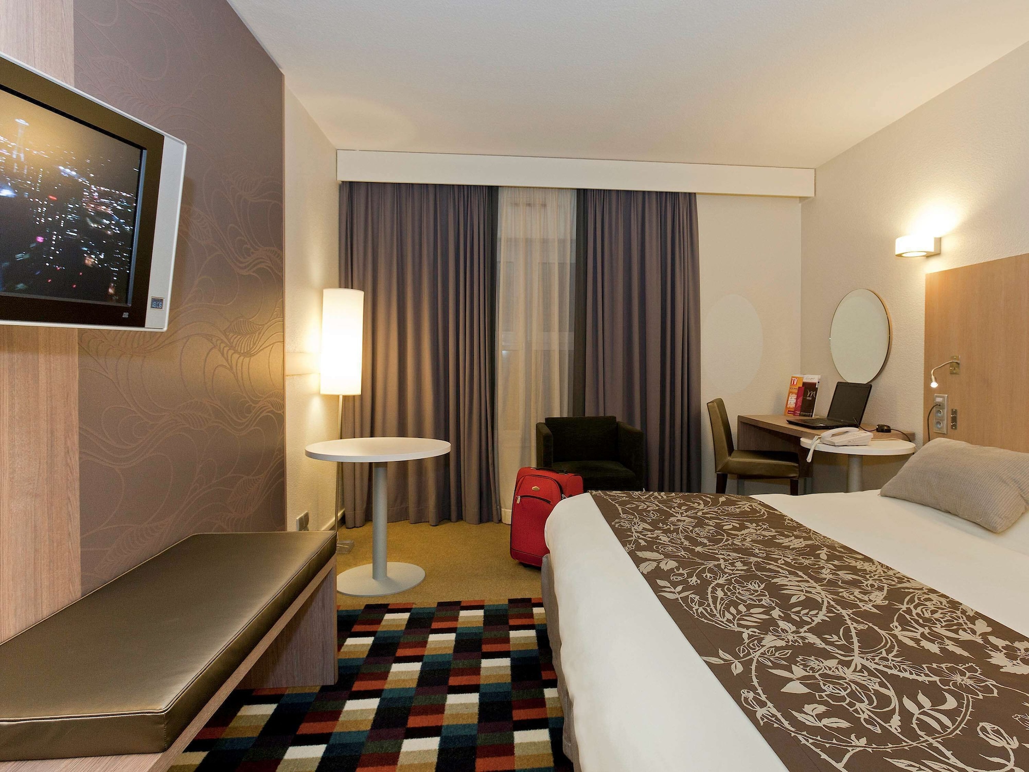 غرفة قياسية بسرير مزدوج، Hotel Mercure Grenoble Centre President 9/10