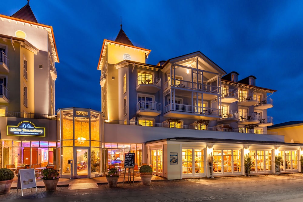 Hotel Kleine Strandburg 2/50