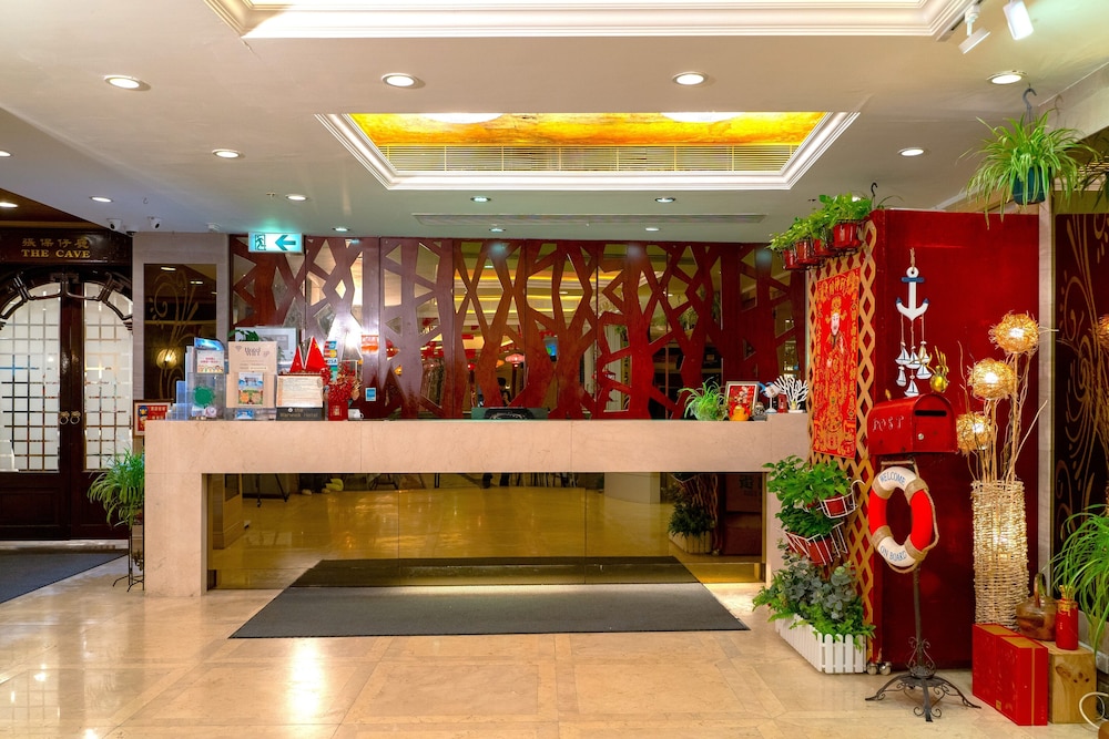 Warwick Hotel Cheung Chau 6/48