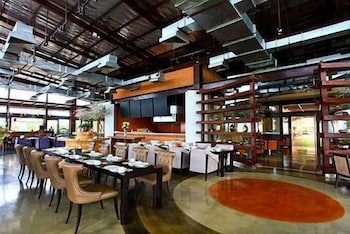 Mountain Creek Golf Resort & Residences 40/64