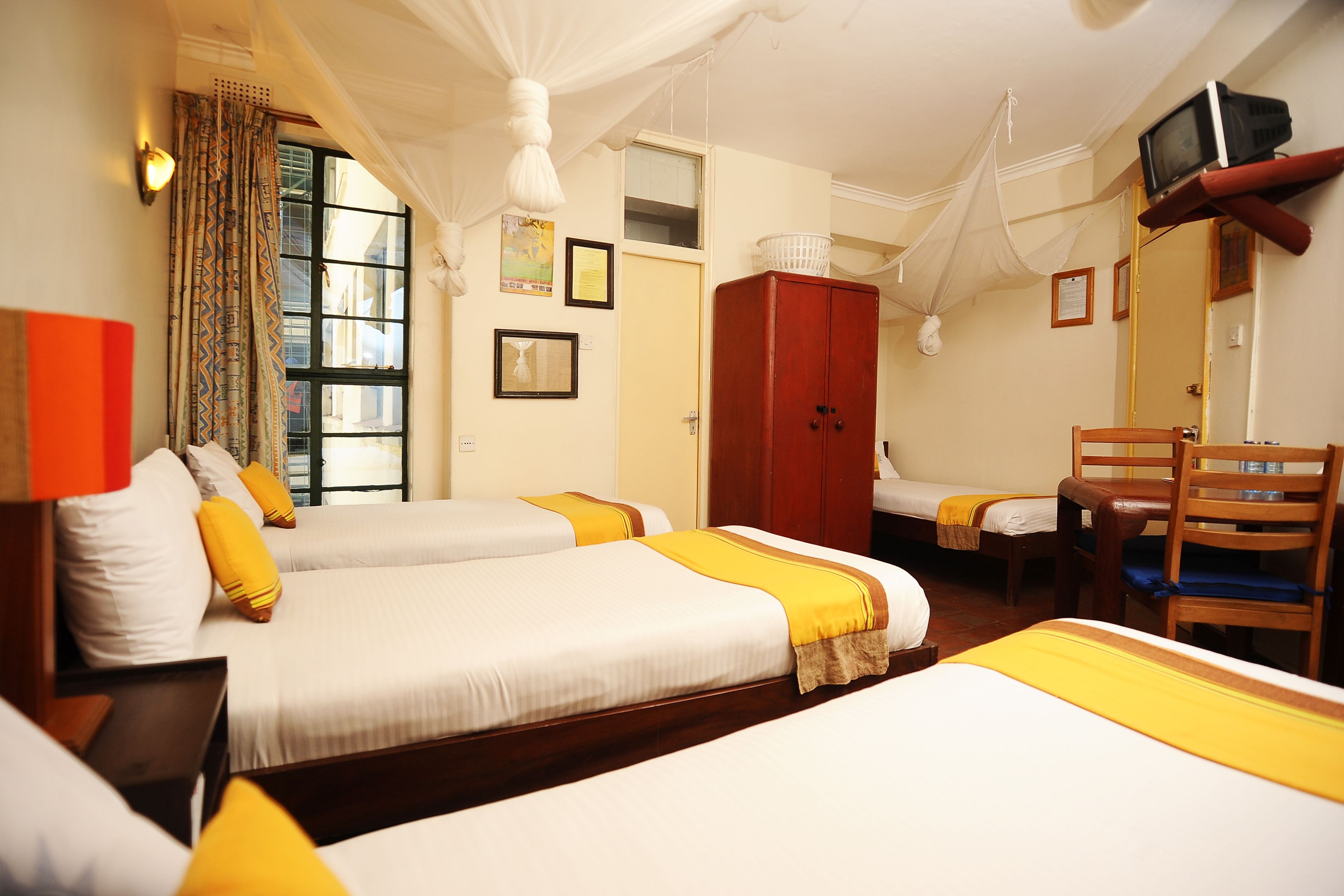 Kenya Comfort Hotel 24/69