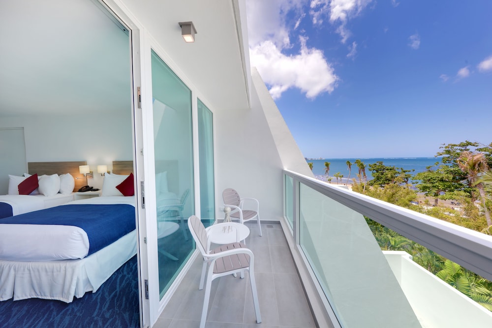ESJ Beach Hotel 22/42