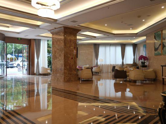 Caifu Holiday Hotel 30/37