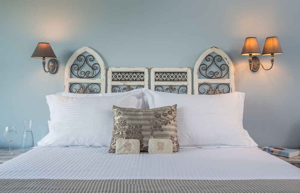 Mirabilia Boutique Hotel 27/86