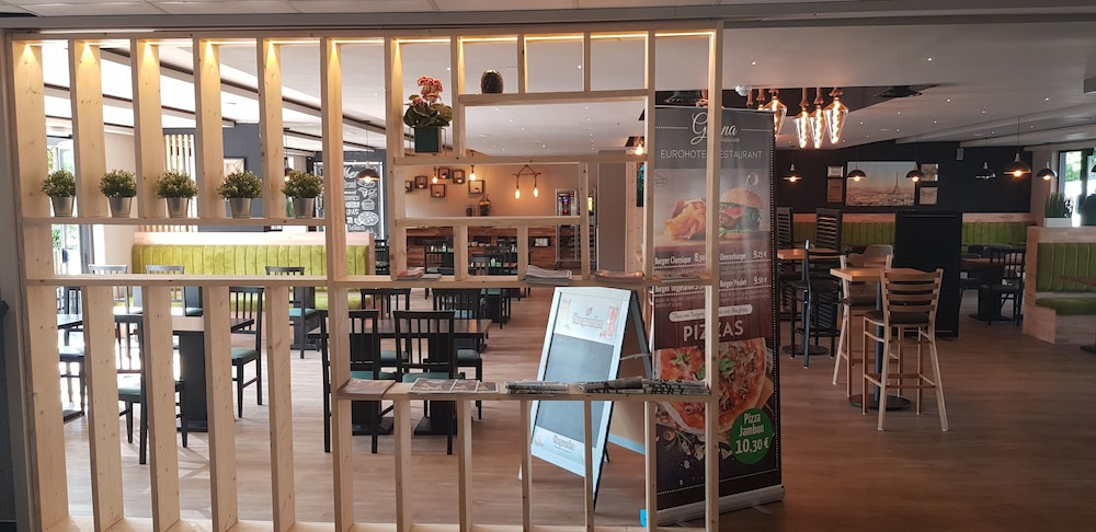 Euro Hotel Paris Creteil 31/36