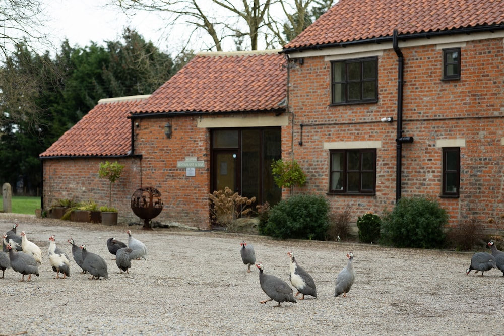 Brickfields Farm 37/47