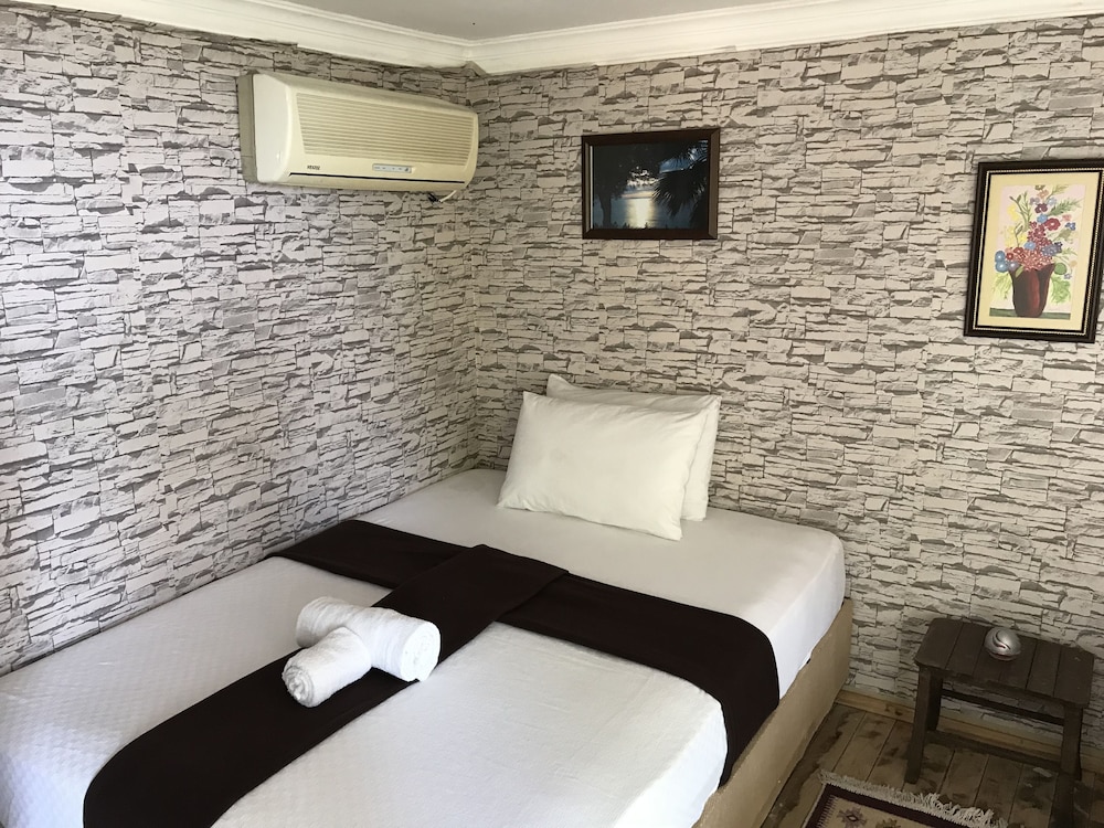 Ayanya Beach & Bistro Bungalows 25/42
