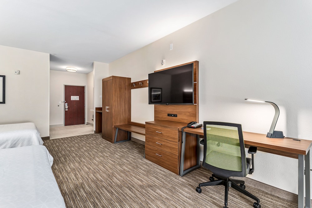 Holiday Inn Express Hotel And Suites Van Buren Ft Smith Area 53/70