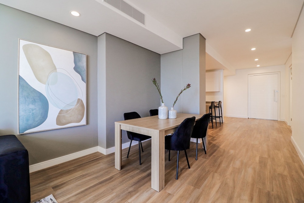 Reserved Suites 32/50