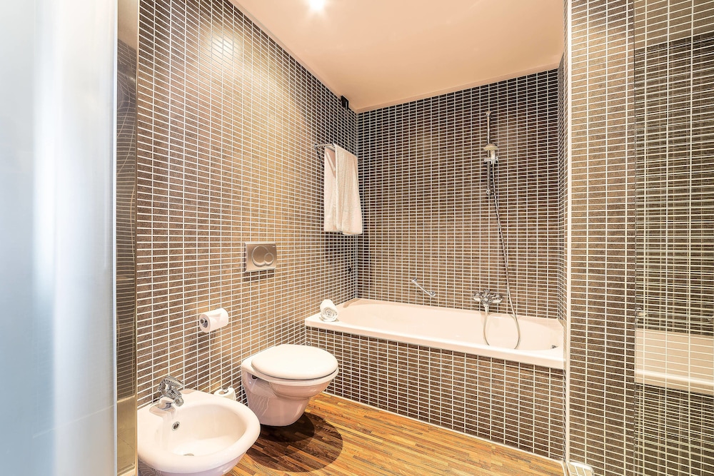 Ac Hotel Padova By Marriott 46/50