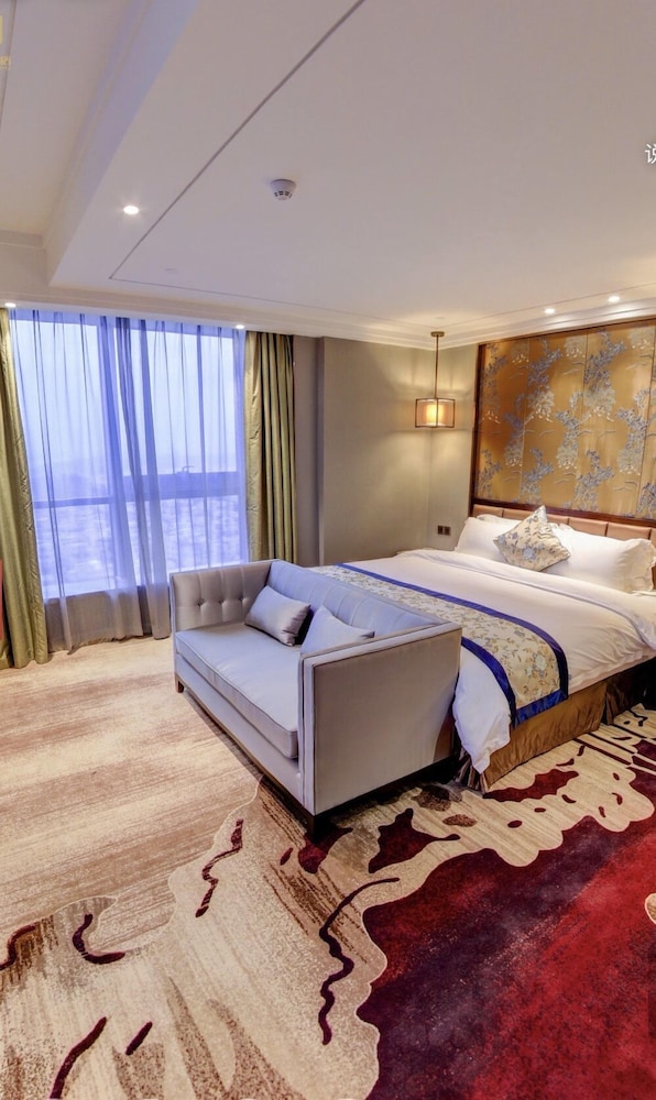 Huayu Landmark Hotel 18/32