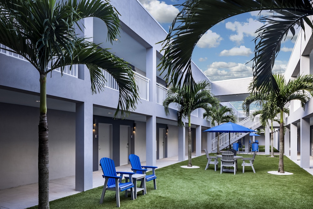 Star Suites An Extended Stay Hotel 1/30