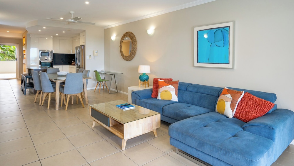 Vue Apartments Trinity Beach 31/50