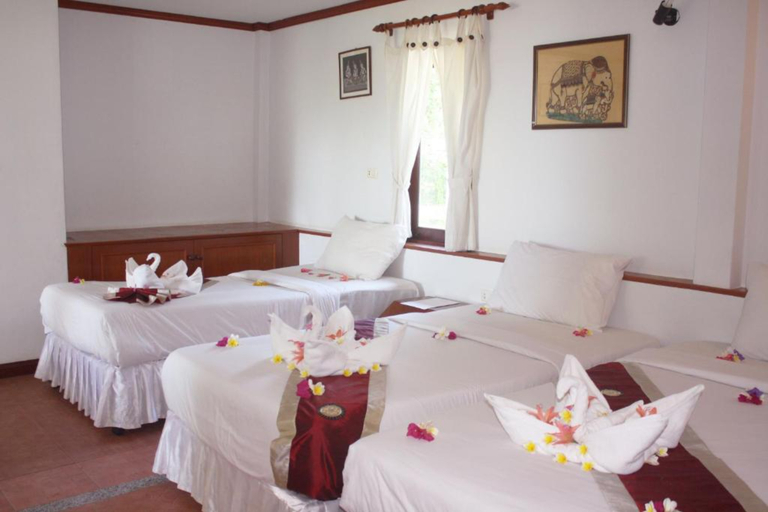 Room, Triple, Balcony