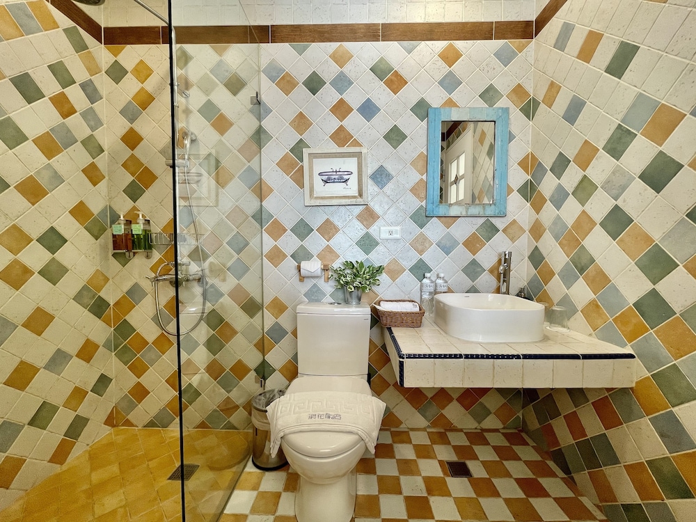 Spoondrift Hostal 39/49