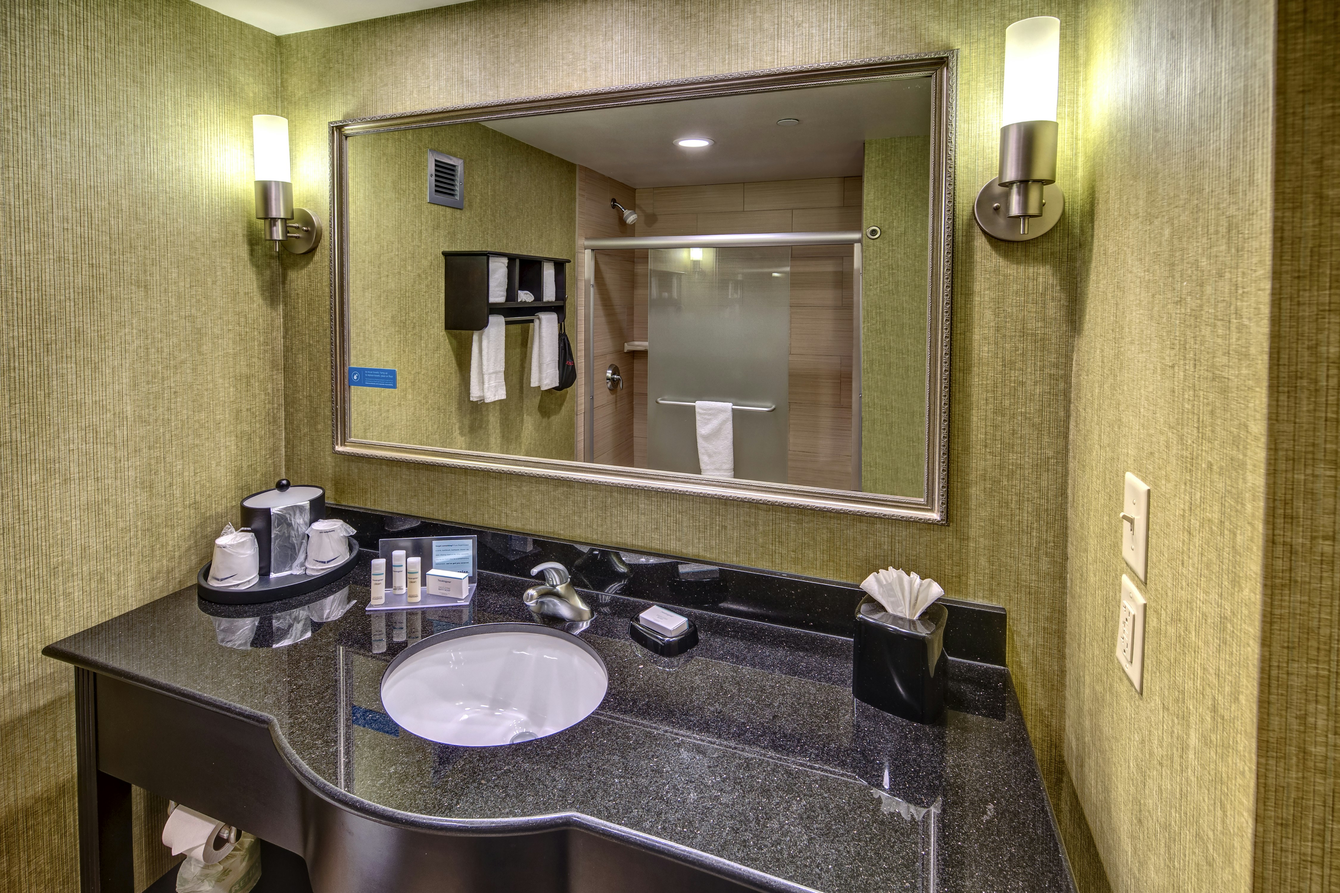 Hampton Inn Asheville Tunnel Road 63/63